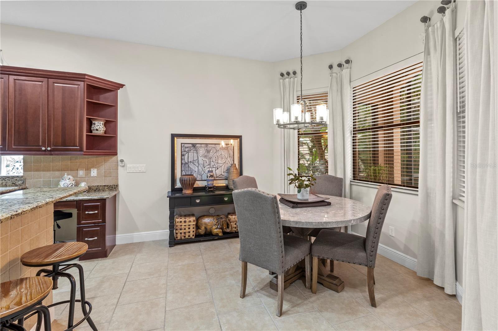 Image 10 of 40 For 7339 Riviera Cove