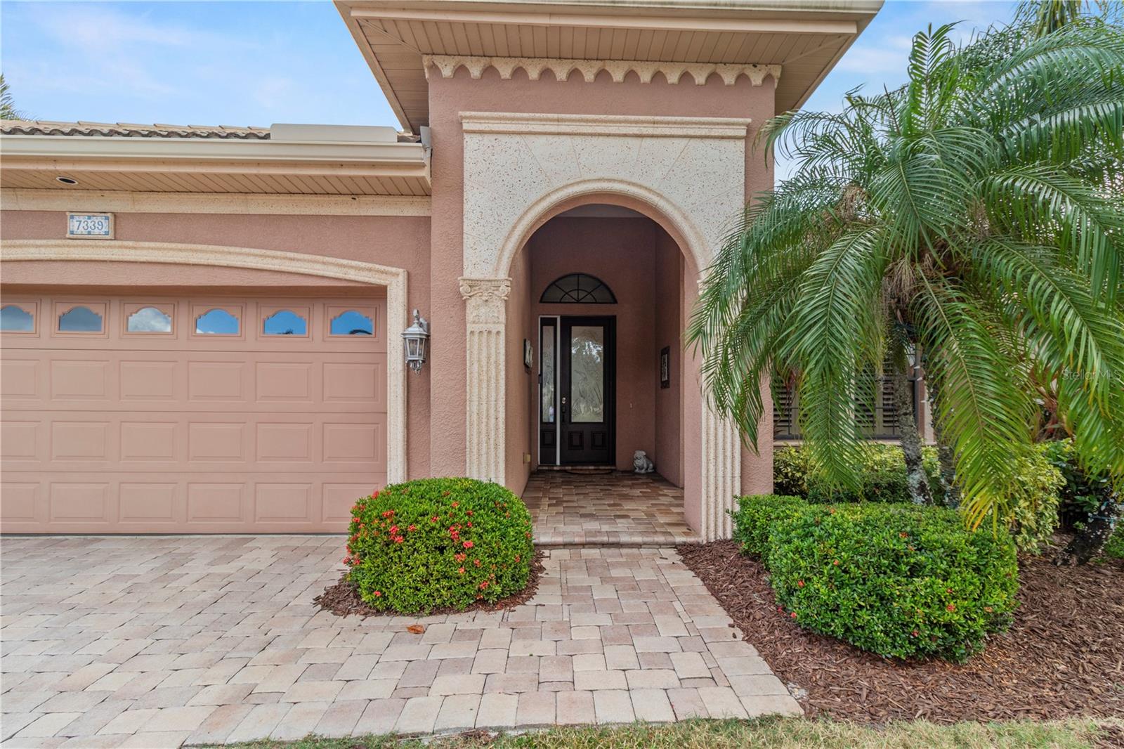 Image 2 of 40 For 7339 Riviera Cove