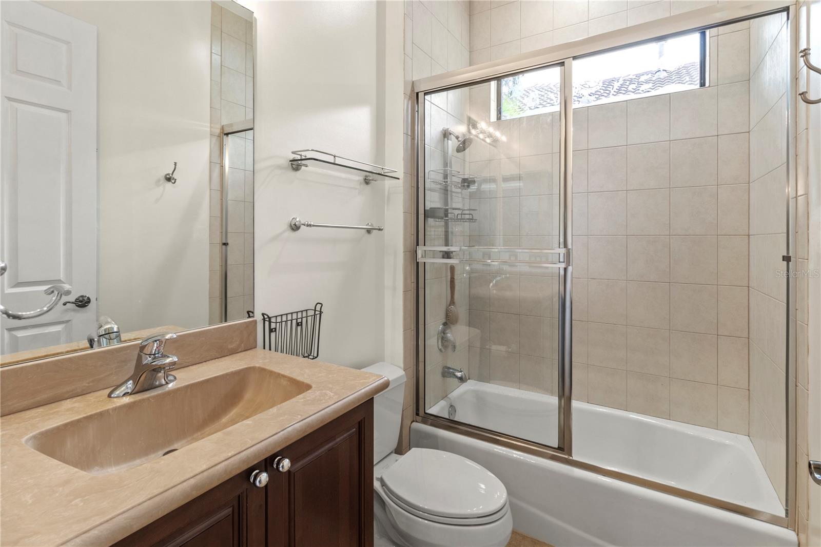 Image 22 of 40 For 7339 Riviera Cove