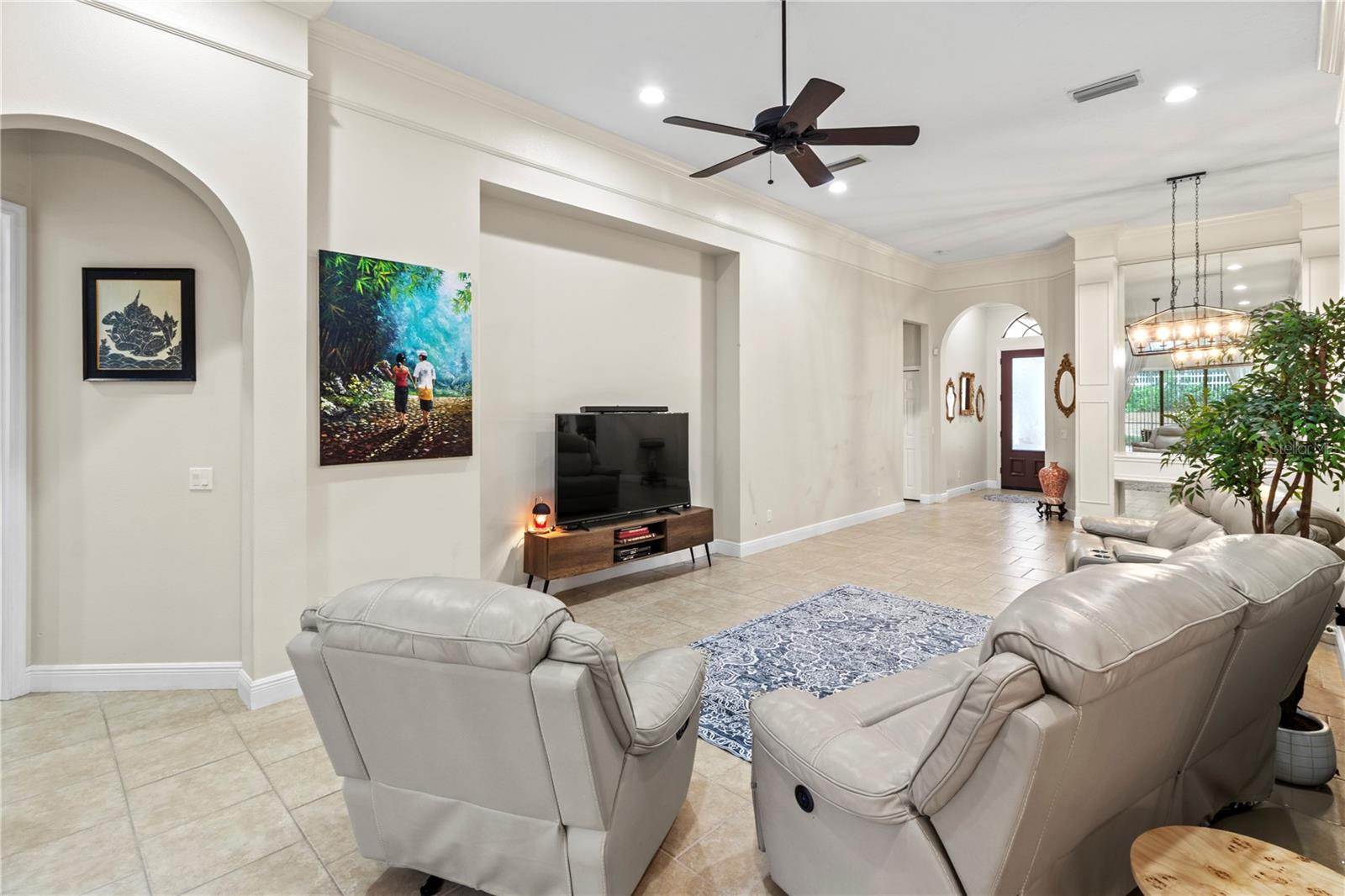 Image 6 of 40 For 7339 Riviera Cove