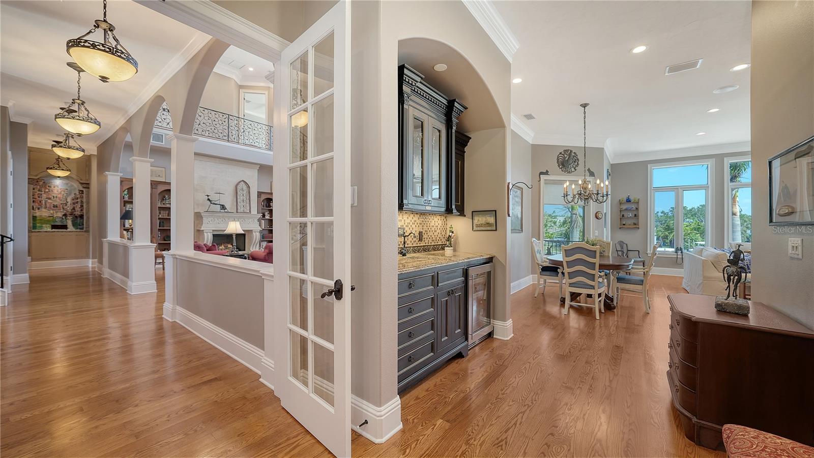 Image 26 of 95 For 975 Whitakers Lane