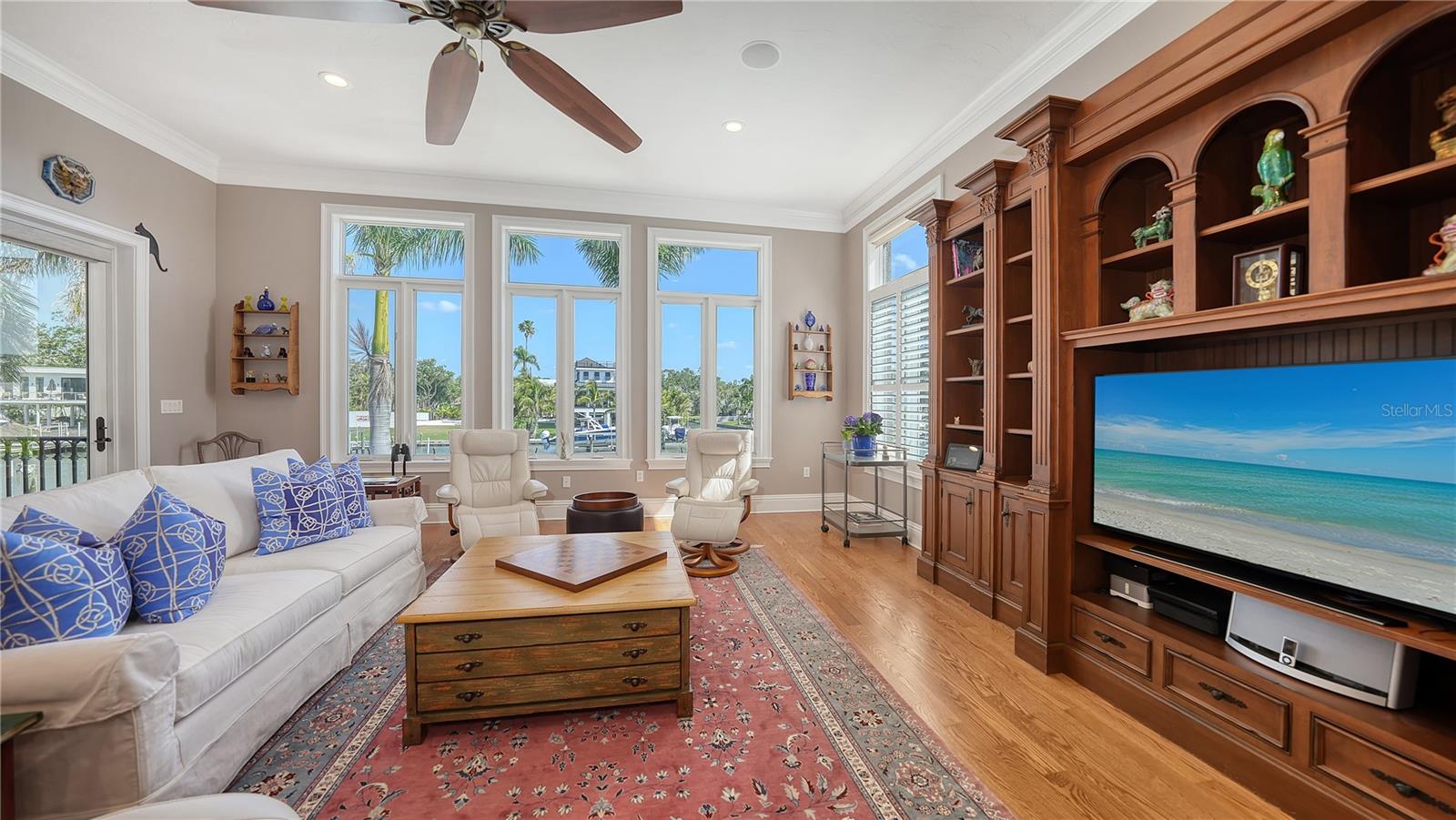 Image 29 of 95 For 975 Whitakers Lane