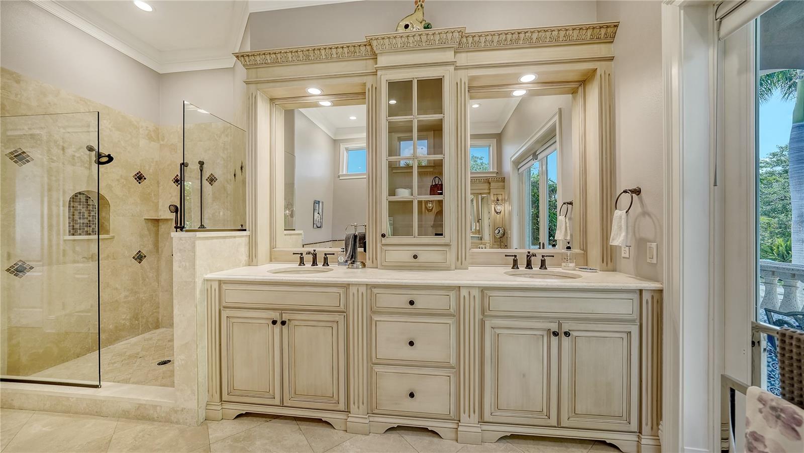 Image 53 of 95 For 975 Whitakers Lane