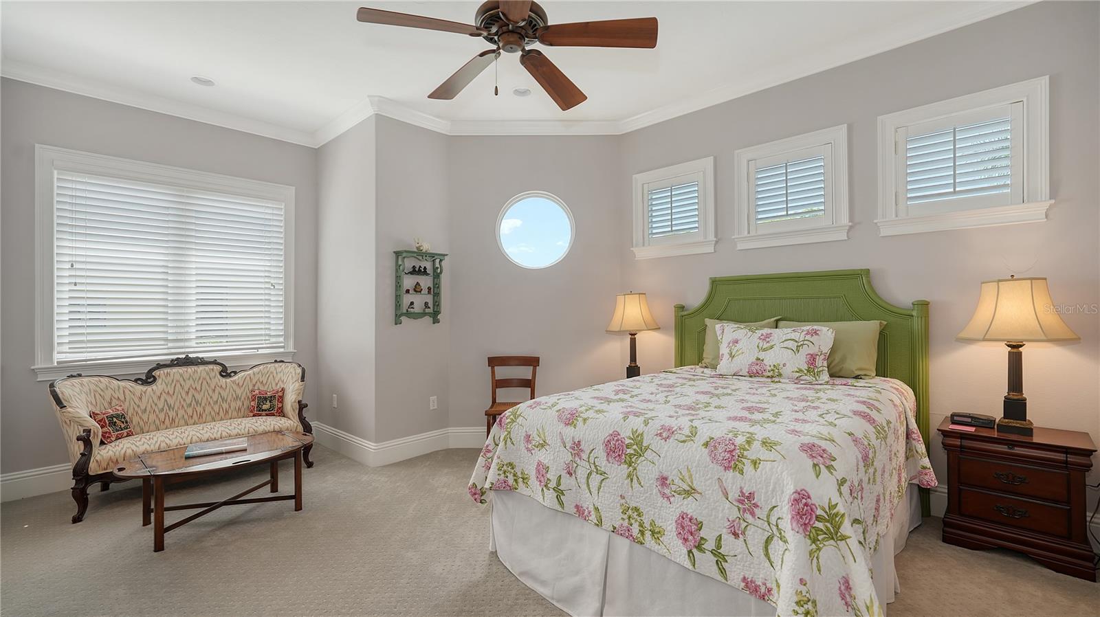 Image 61 of 95 For 975 Whitakers Lane