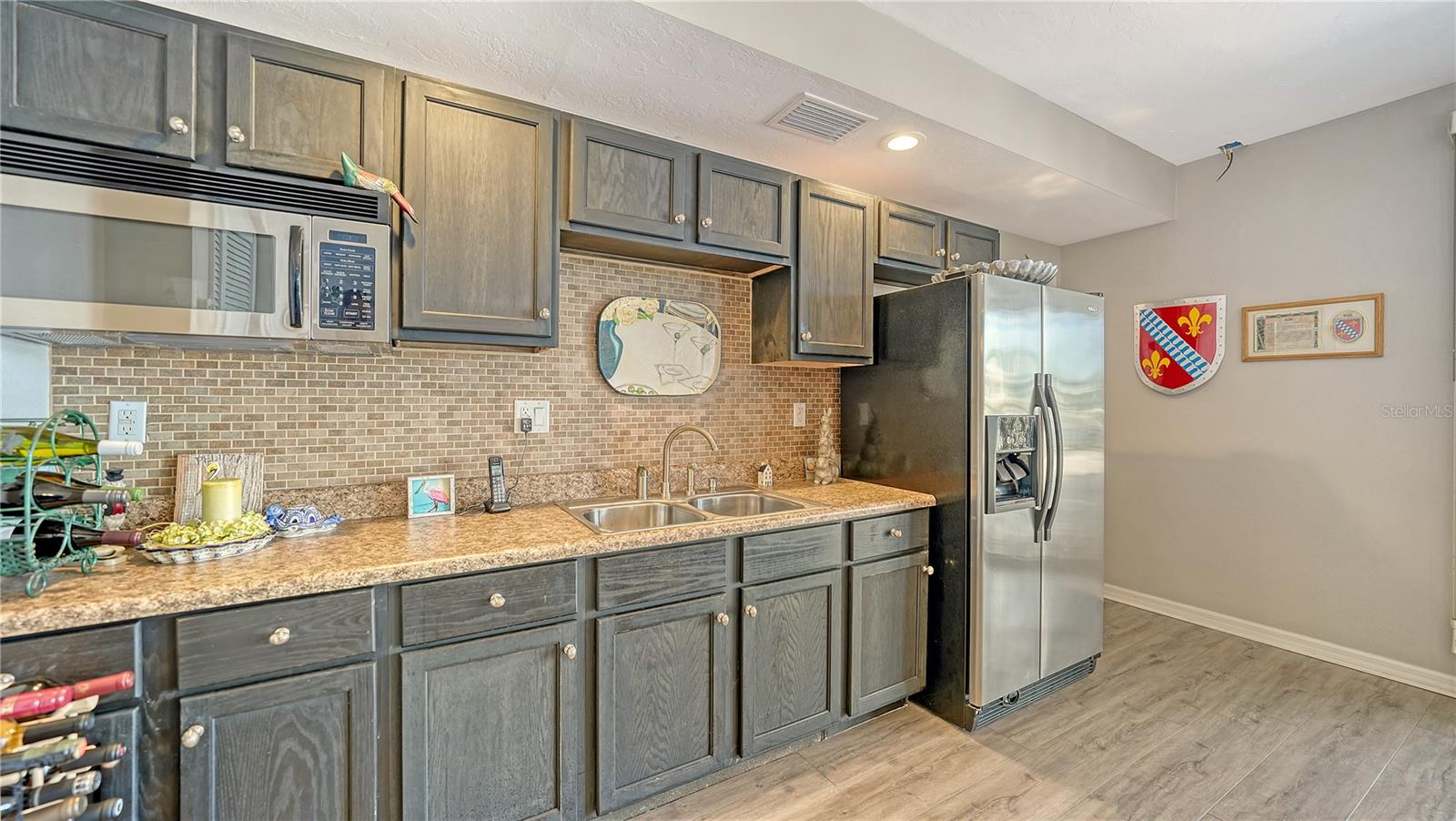 Image 76 of 95 For 975 Whitakers Lane