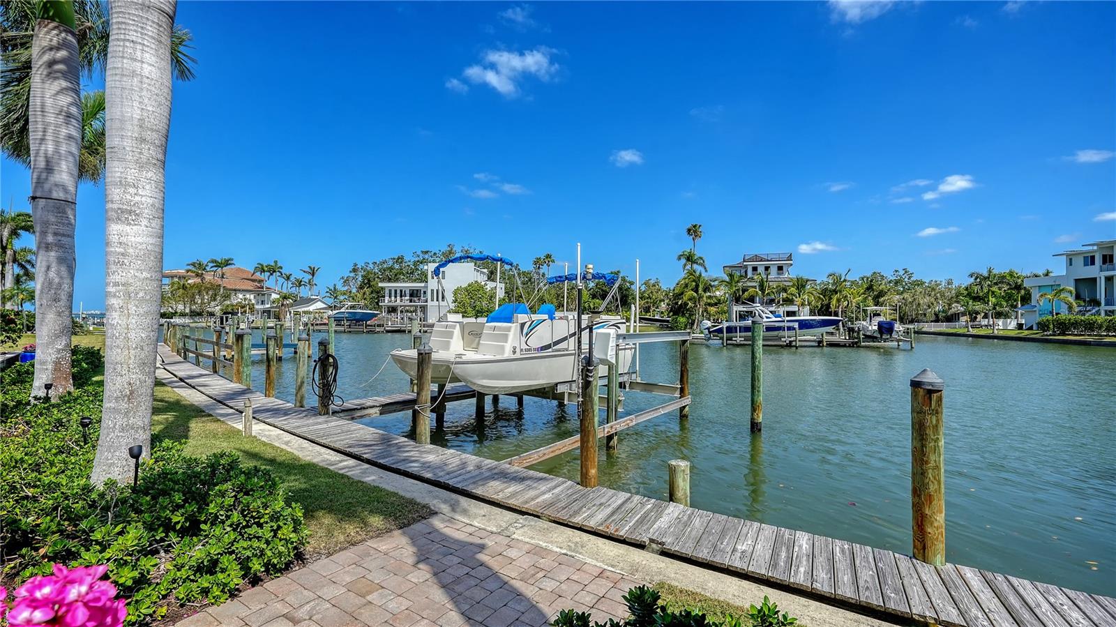 Image 85 of 95 For 975 Whitakers Lane