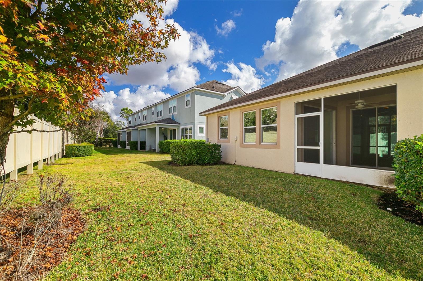 Image 25 of 35 For 11957 Brookside Drive