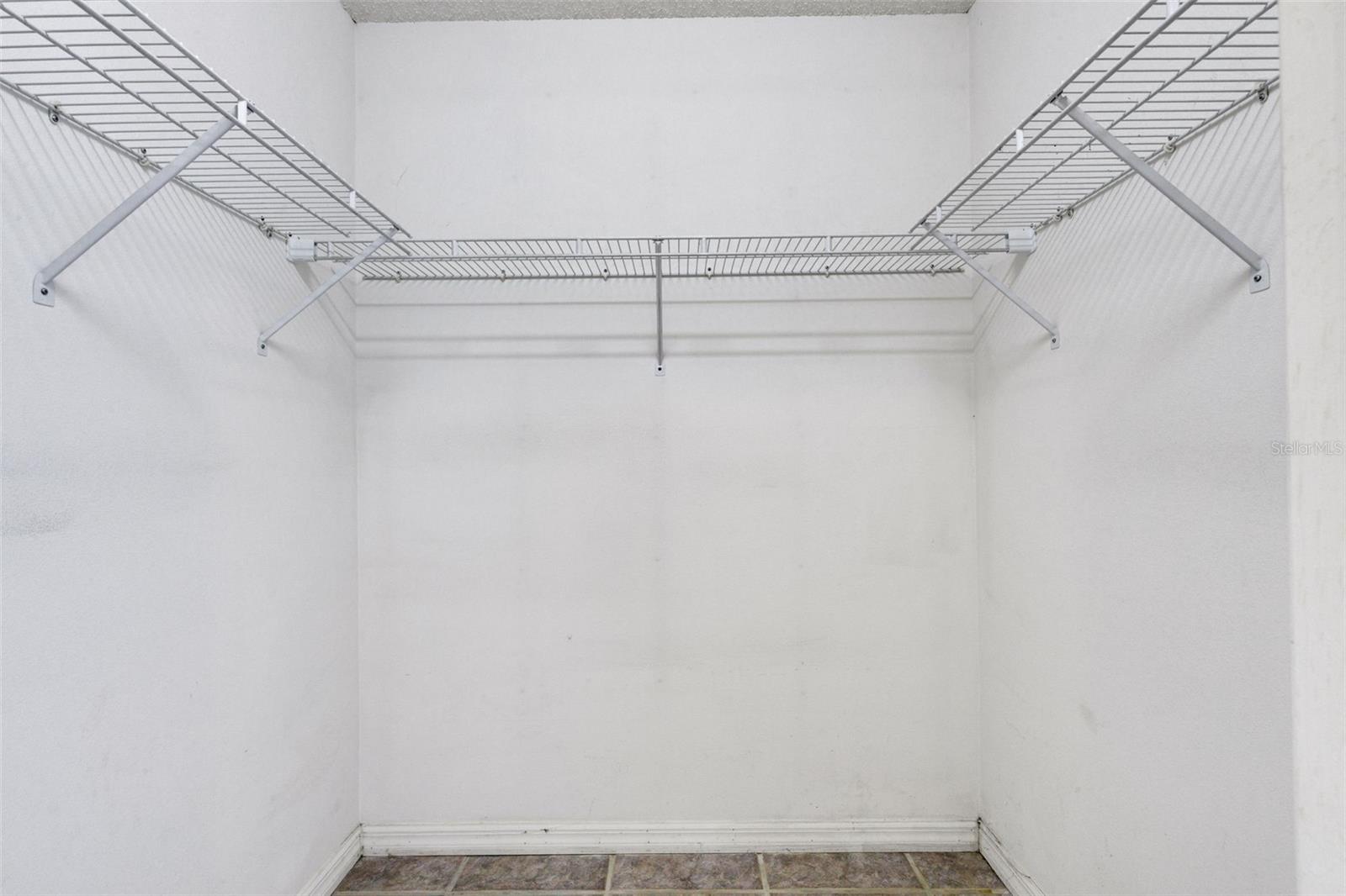 Image 27 of 52 For 5860 Milton Avenue