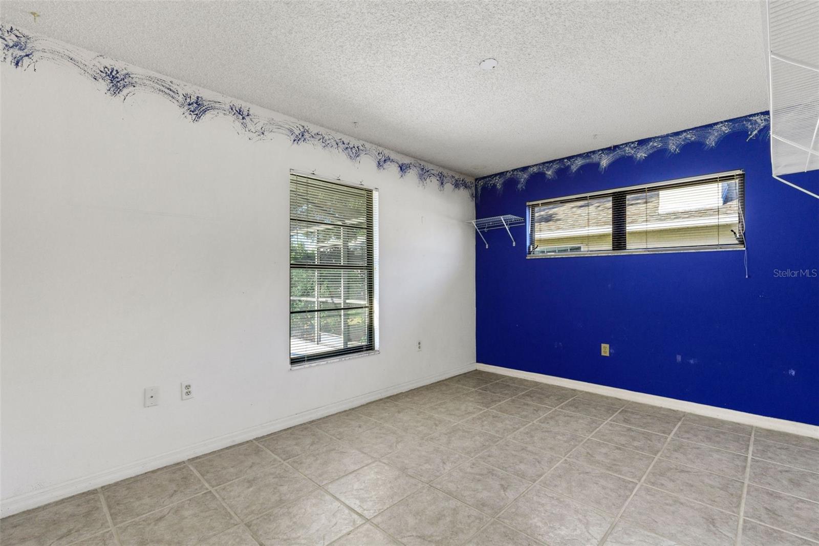 Image 30 of 52 For 5860 Milton Avenue