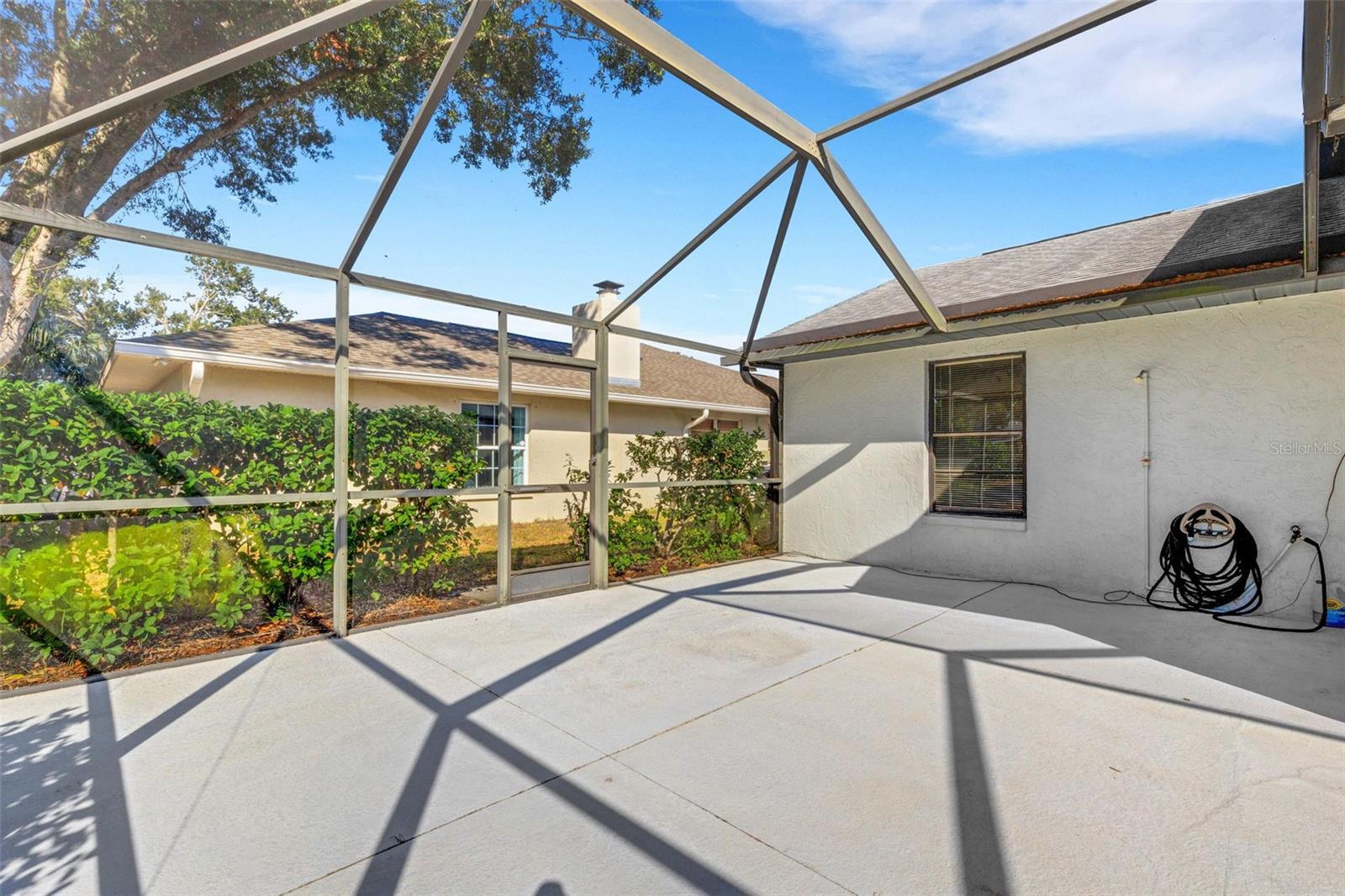 Image 49 of 52 For 5860 Milton Avenue