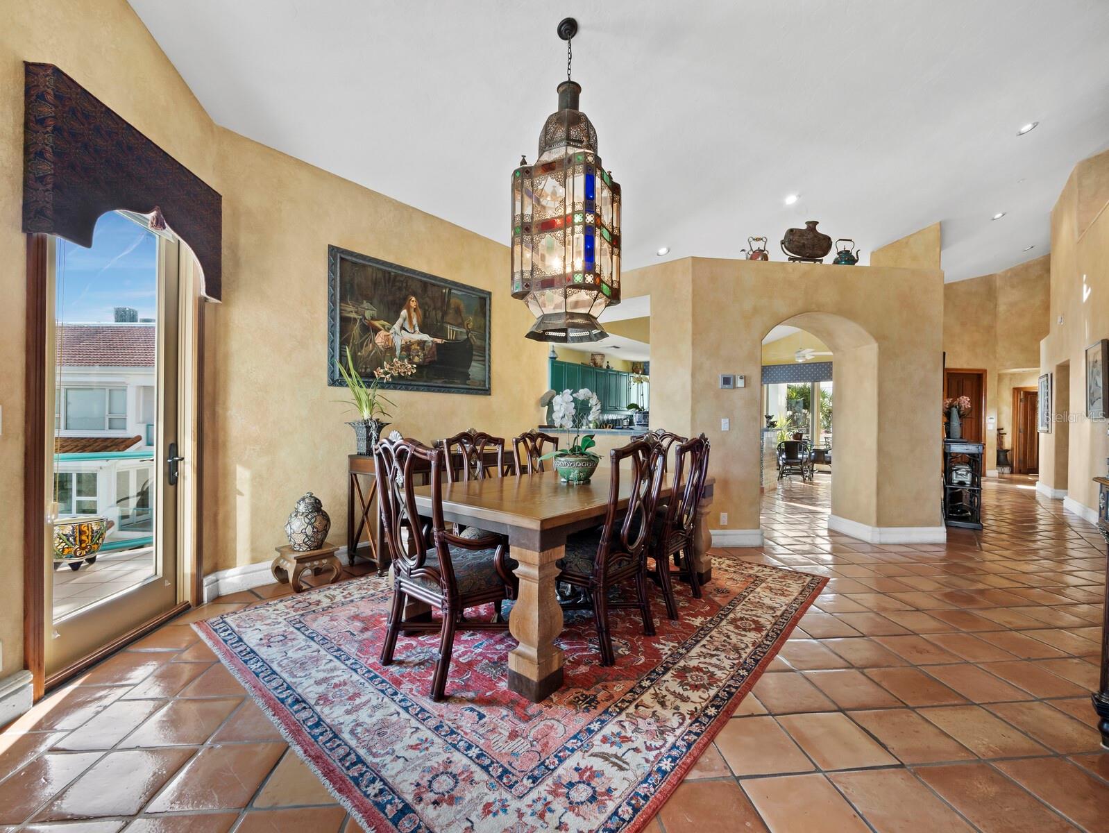 Image 12 of 59 For 360 Gulf Of Mexico Drive 333