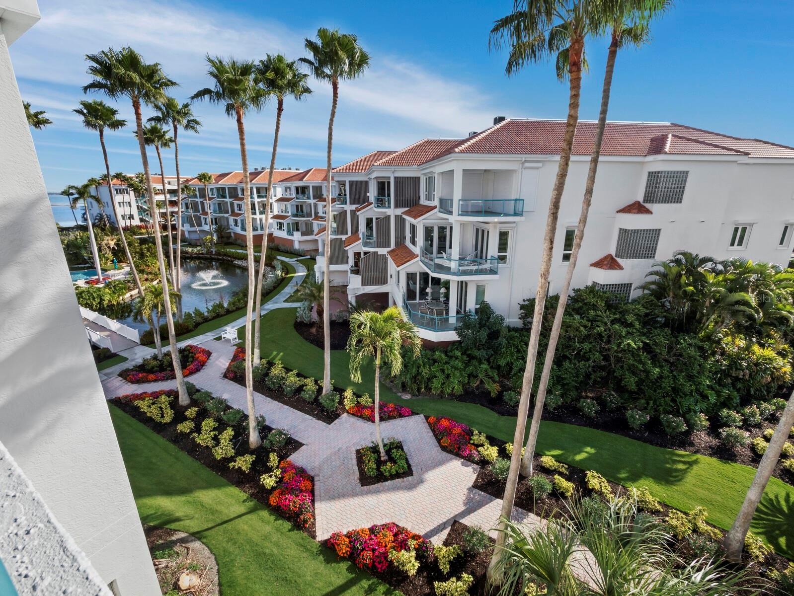 Image 19 of 59 For 360 Gulf Of Mexico Drive 333