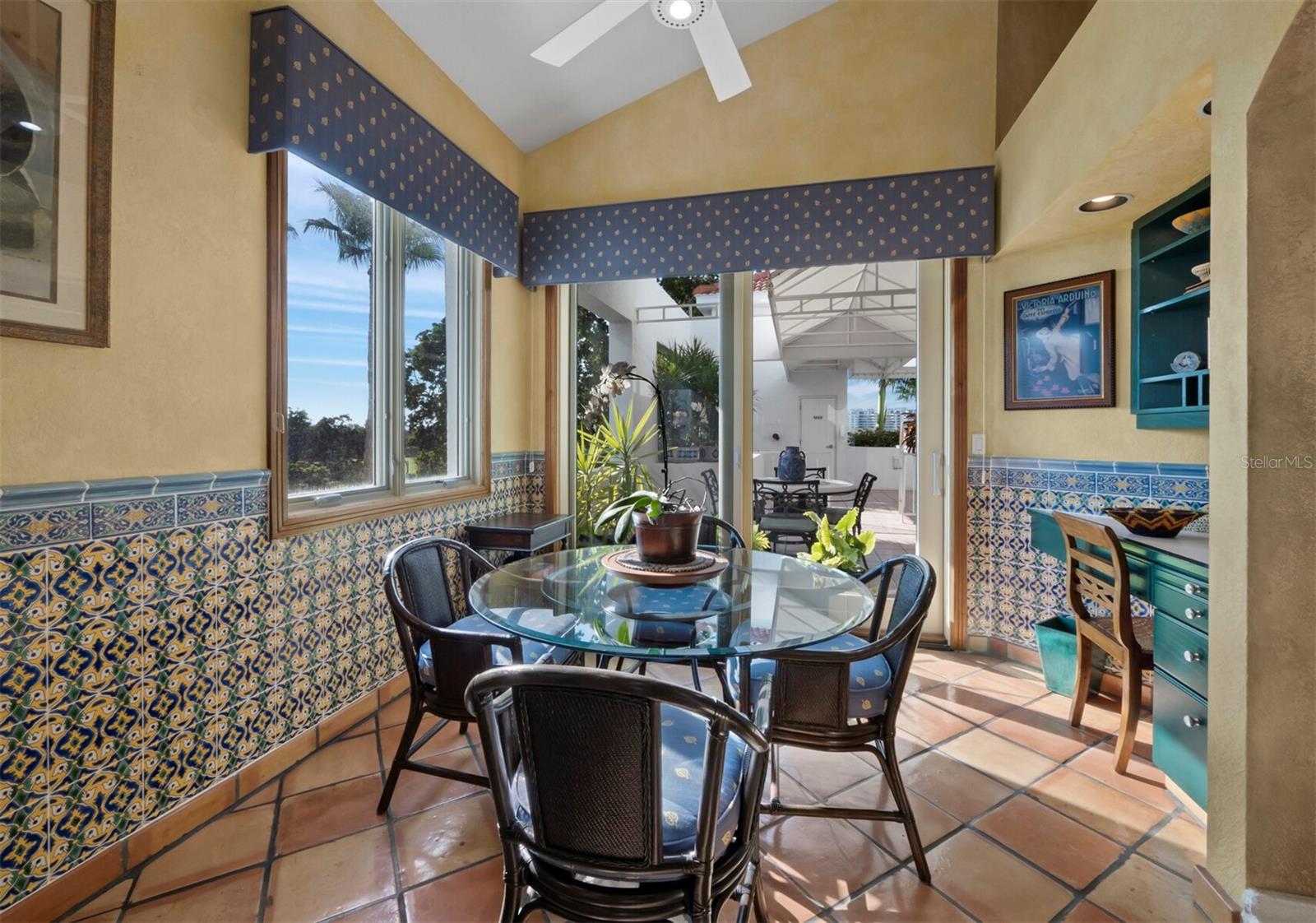 Image 30 of 59 For 360 Gulf Of Mexico Drive 333