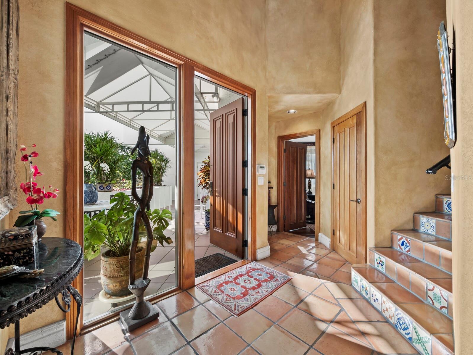 Image 5 of 59 For 360 Gulf Of Mexico Drive 333