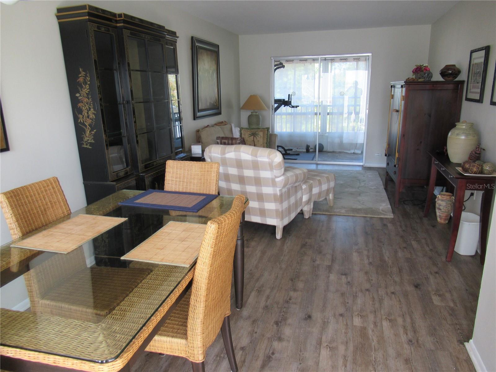 Image 3 of 19 For 1585 Leisure Drive M22