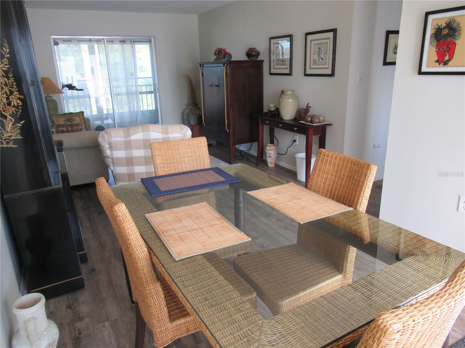 Image 4 of 19 For 1585 Leisure Drive M22