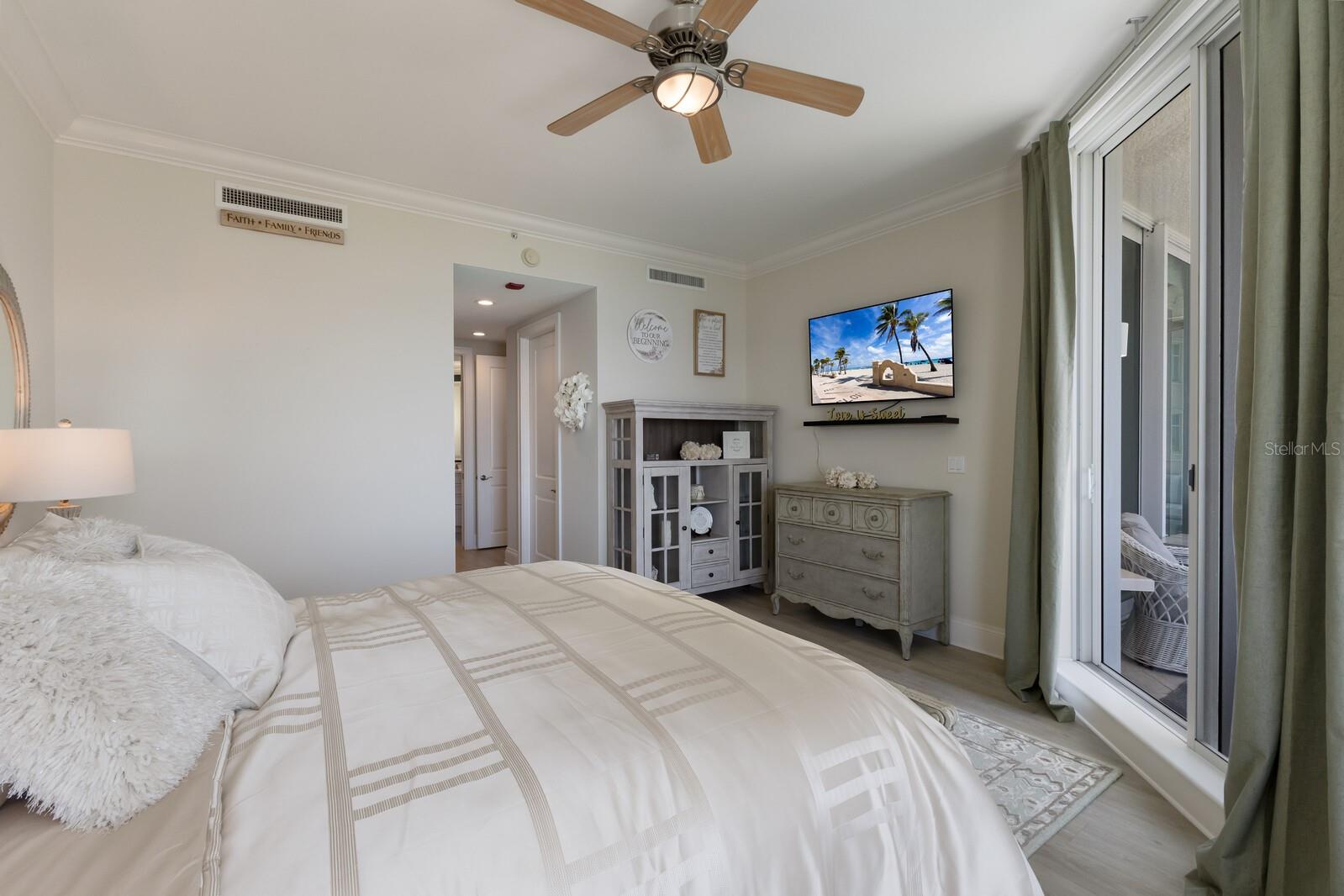 Image 53 of 65 For 130 Riviera Dunes Way 601