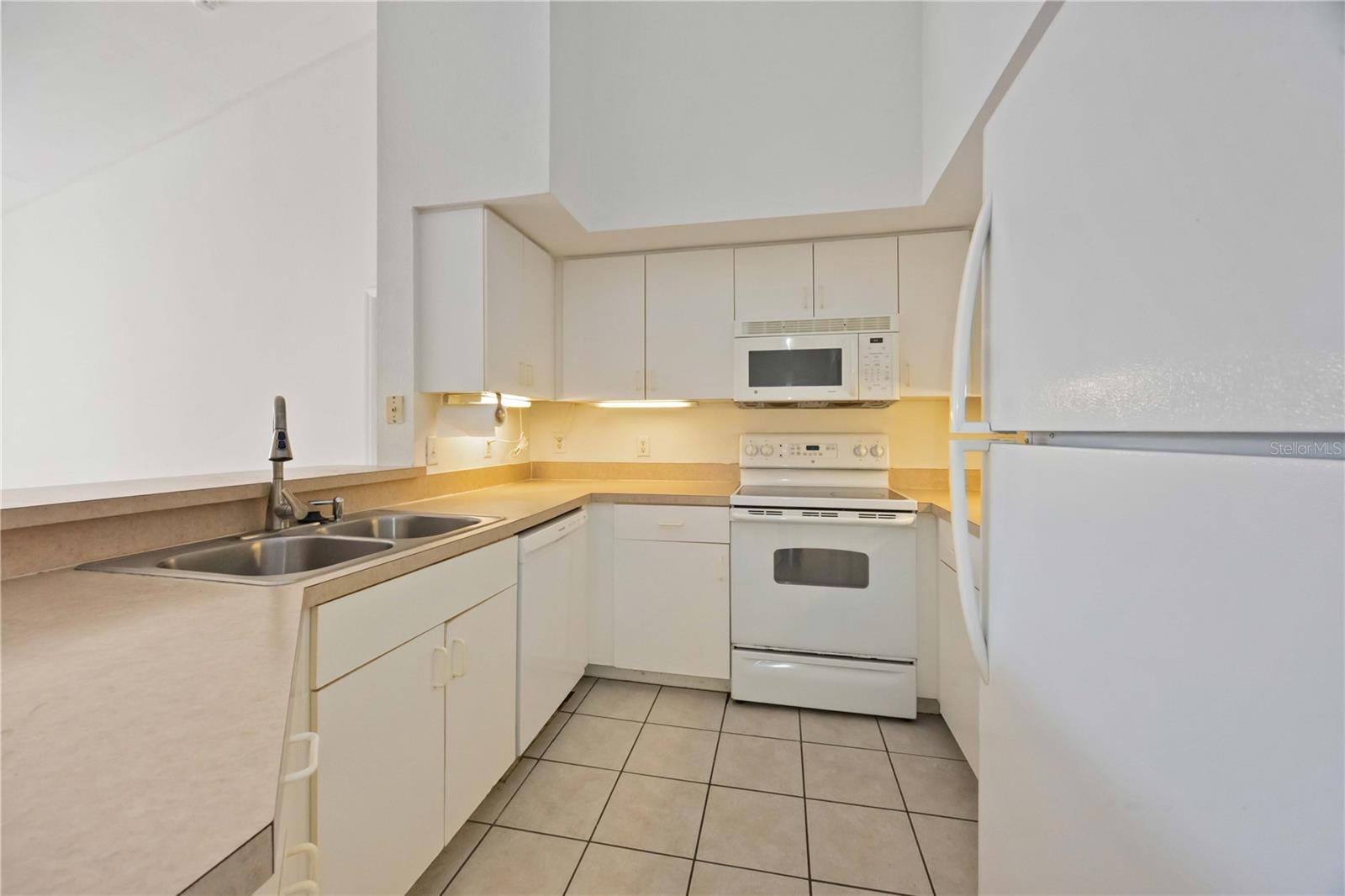 Image 9 of 29 For 4134 Central Sarasota Parkway 1734