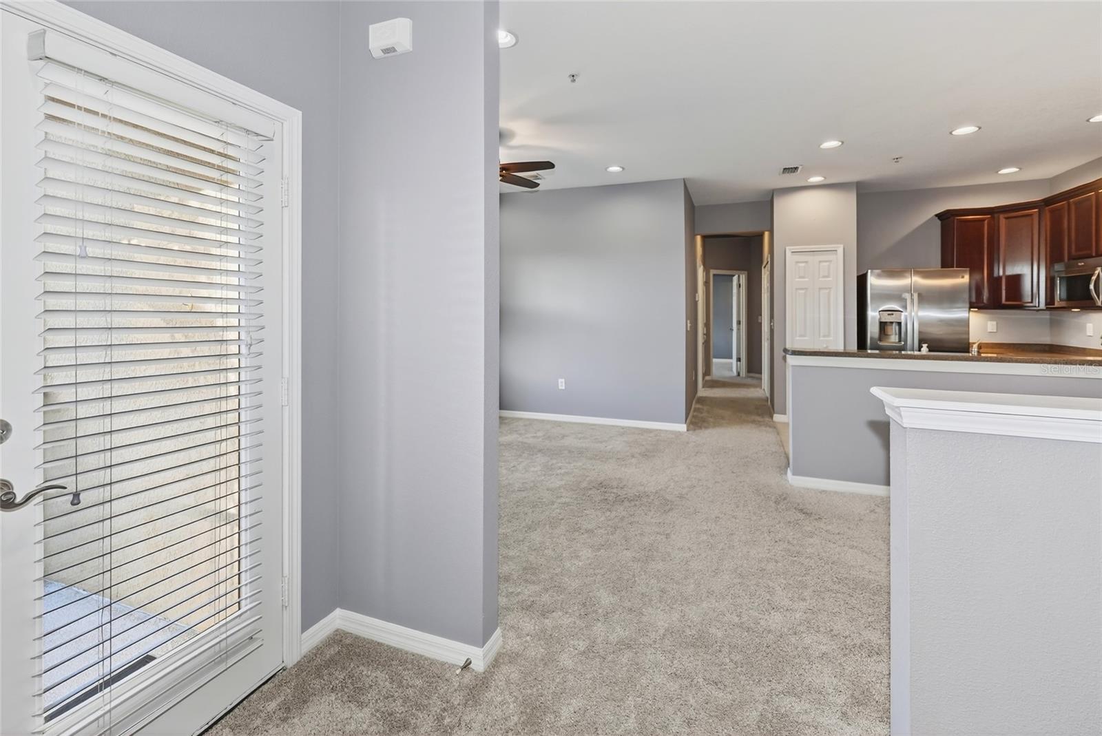 Image 3 of 27 For 3685 Parkridge Circle 8-203