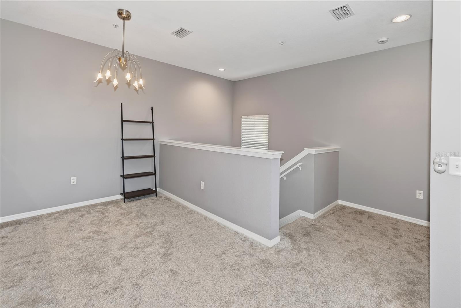 Image 6 of 27 For 3685 Parkridge Circle 8-203