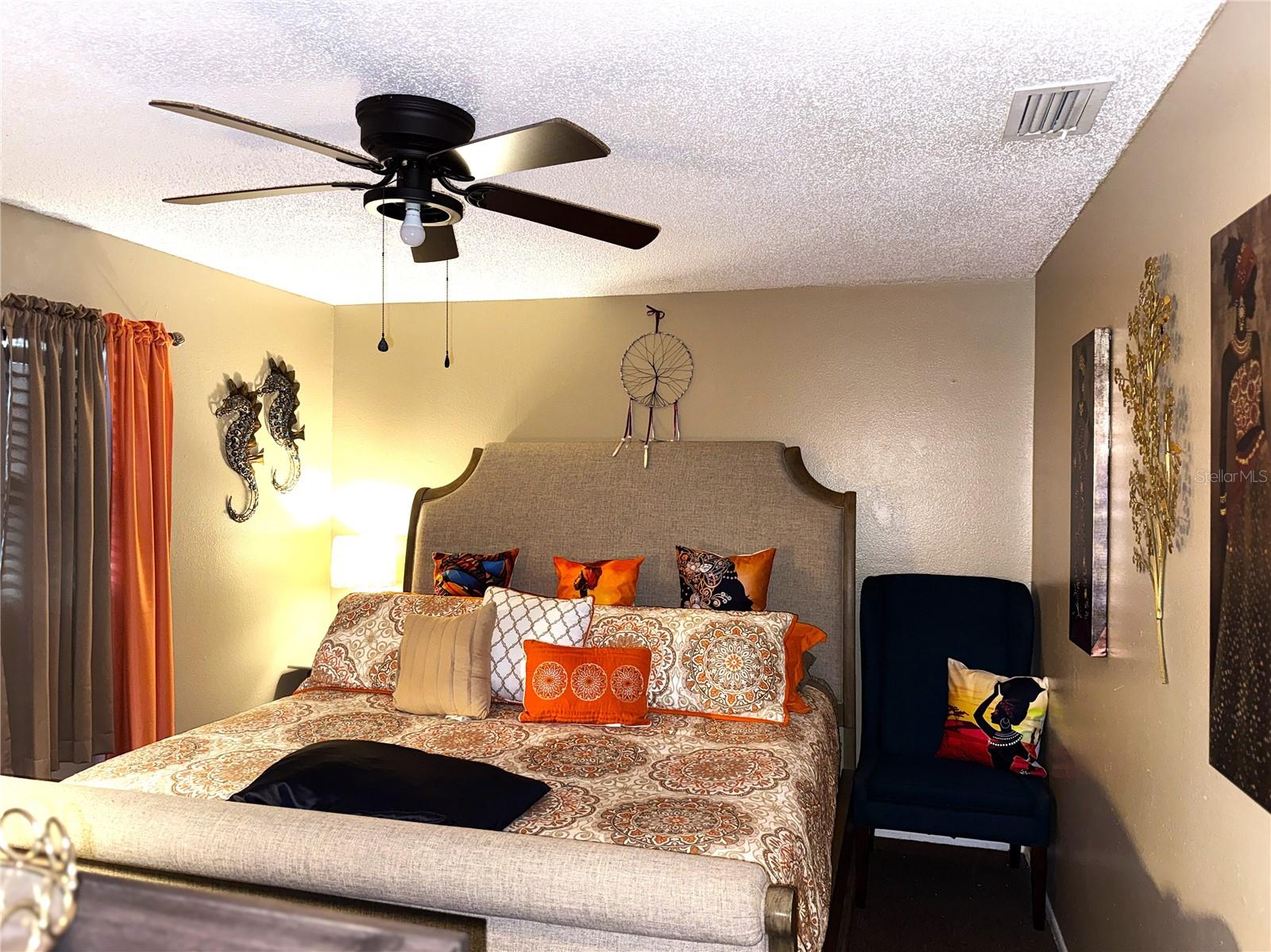 Image 8 of 15 For 1827 Livingstone Street