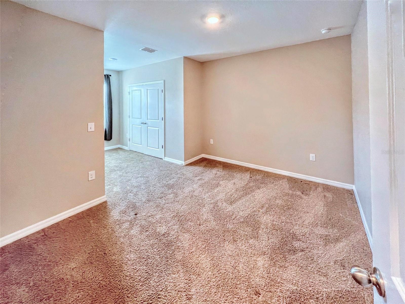 Image 13 of 25 For 2654 Midnight Pearl Drive