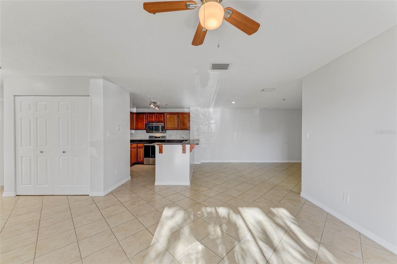 Image 32 of 49 For 4045 Crockers Lake Boulevard 2215