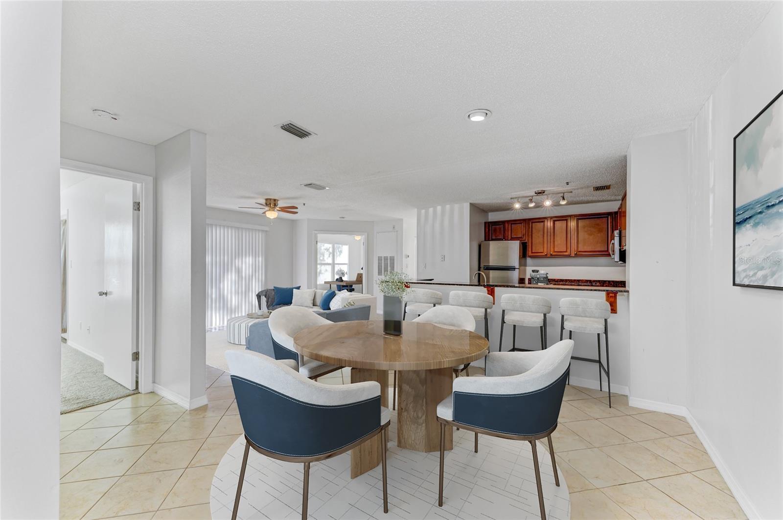 Image 4 of 49 For 4045 Crockers Lake Boulevard 2215