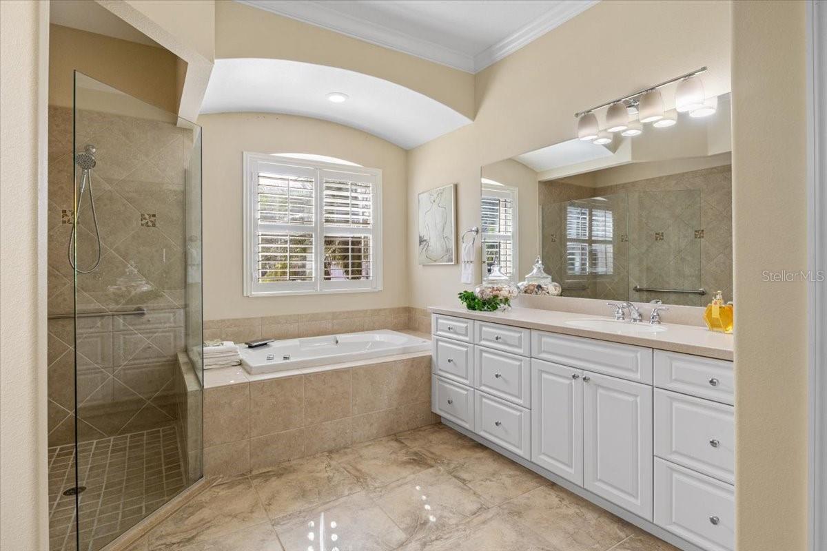 Image 30 of 92 For 11443 Savannah Lakes Drive