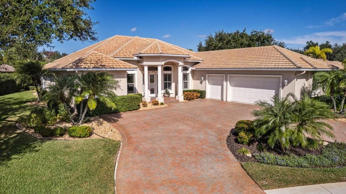 Image 5 of 92 For 11443 Savannah Lakes Drive