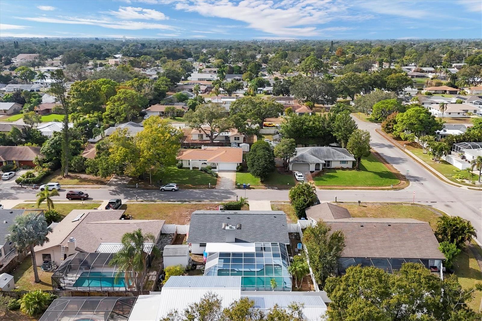 Image 42 of 76 For 2105 39th Street W