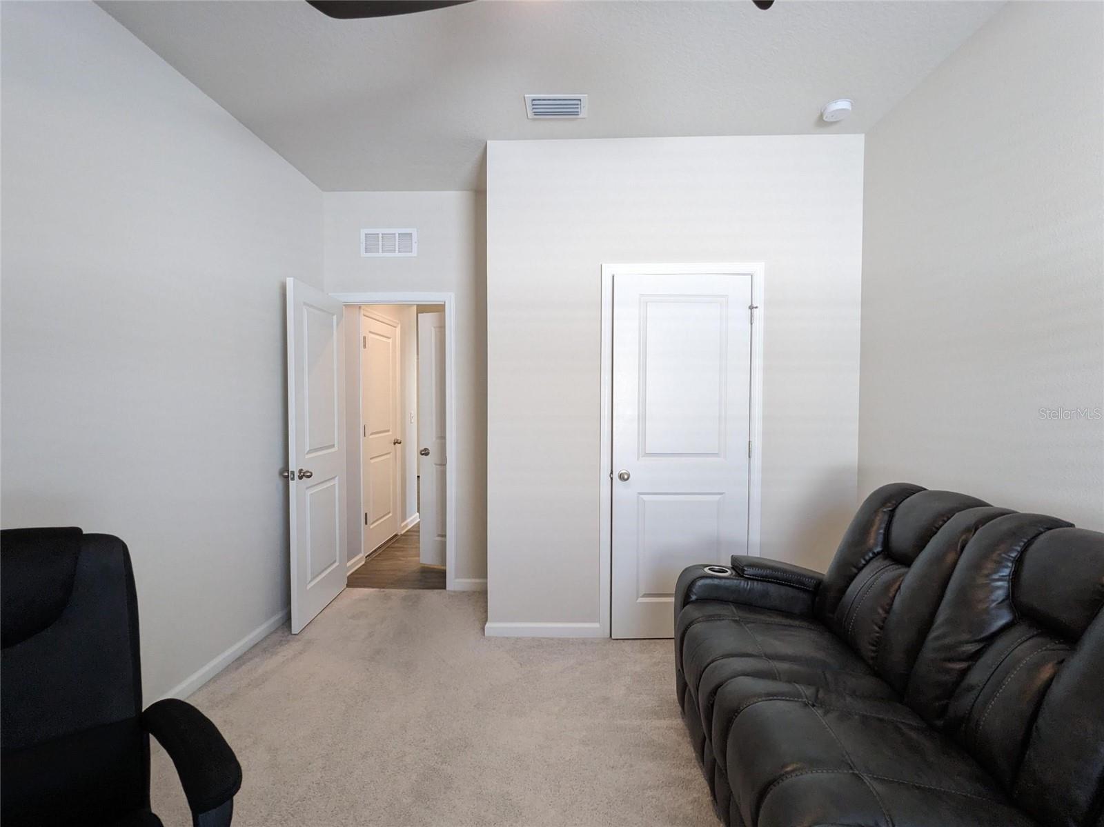 Image 23 of 33 For 6205 114th Avenue E