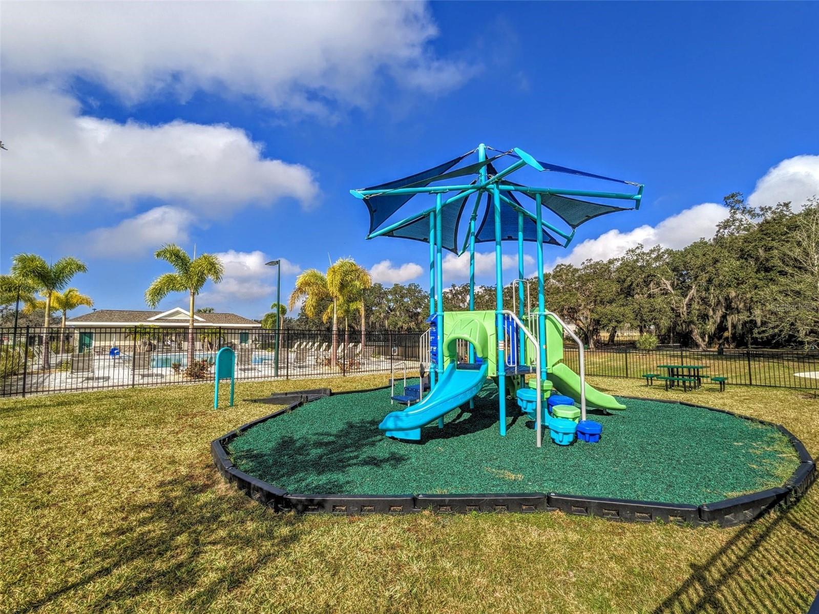 Image 30 of 33 For 6205 114th Avenue E