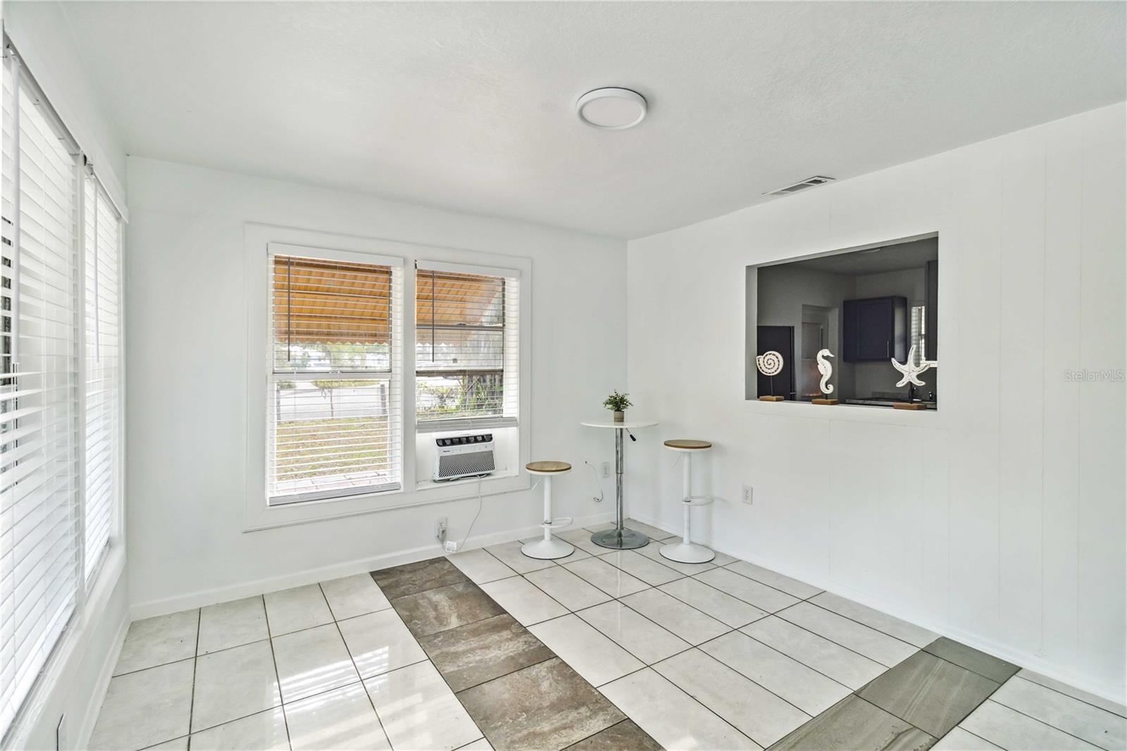 Image 27 of 29 For 612 5th Avenue Drive E