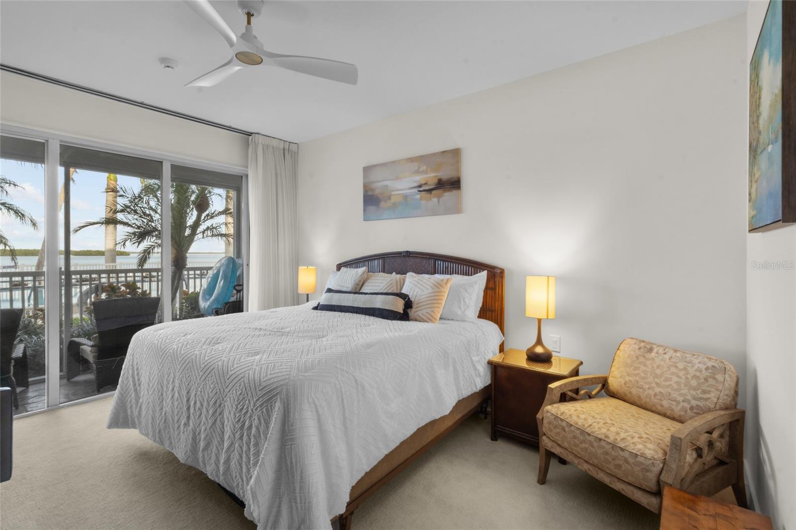 Image 14 of 42 For 615 Dream Island Place 105