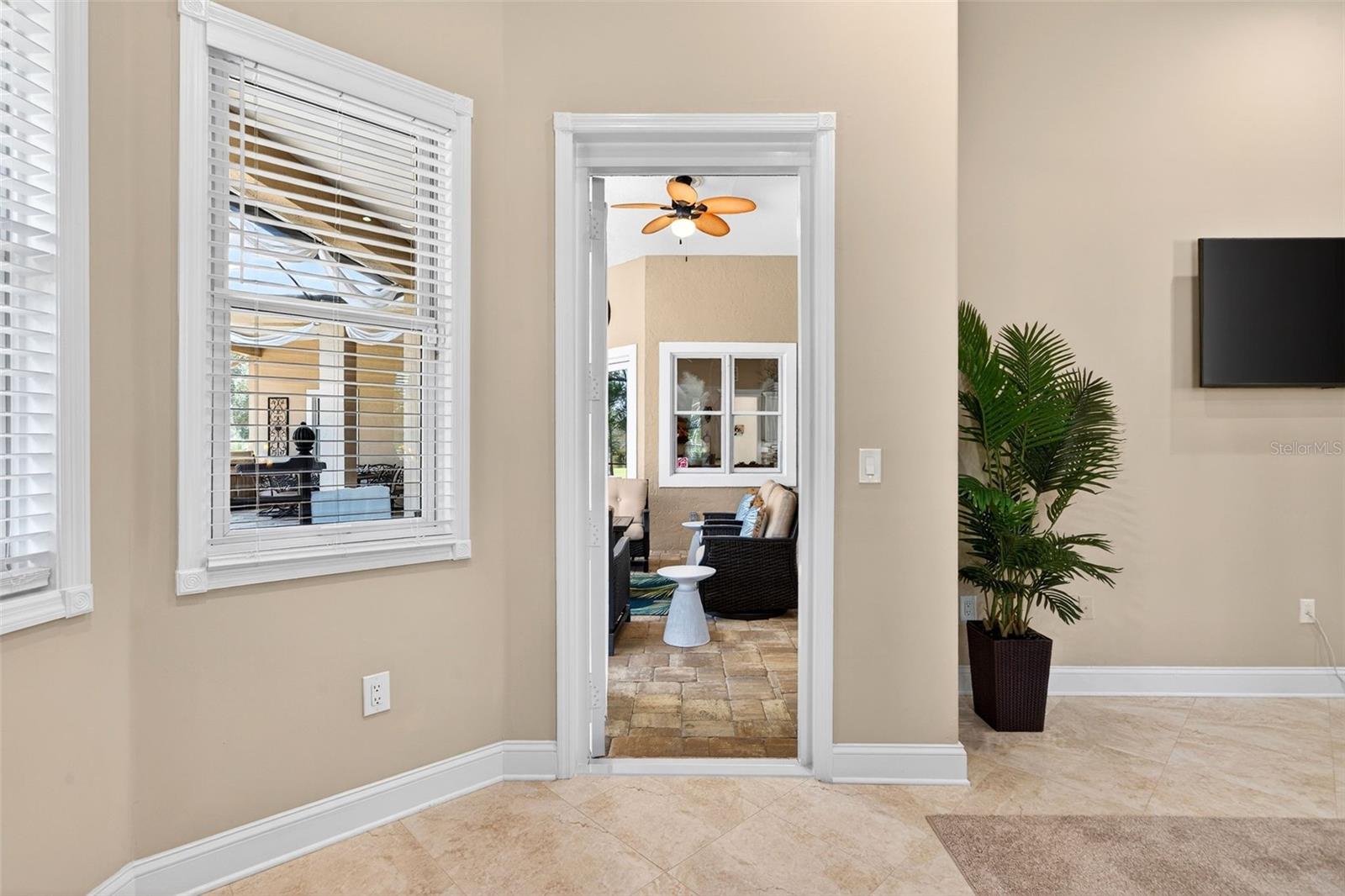 Image 17 of 49 For 6677 Mandarin Road