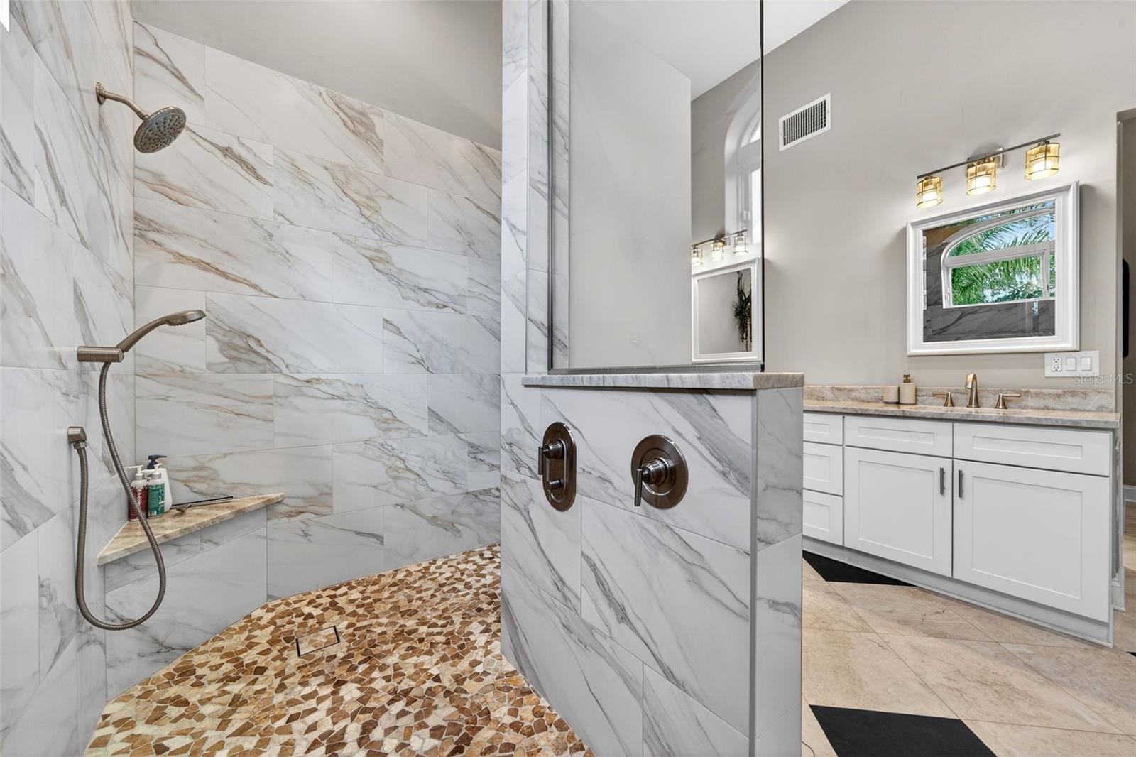 Image 20 of 49 For 6677 Mandarin Road