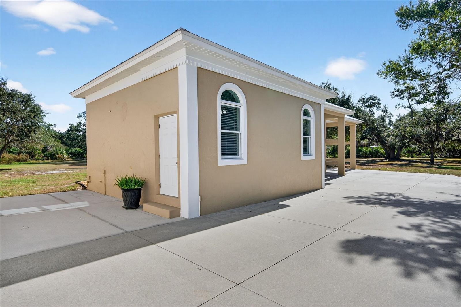 Image 35 of 49 For 6677 Mandarin Road