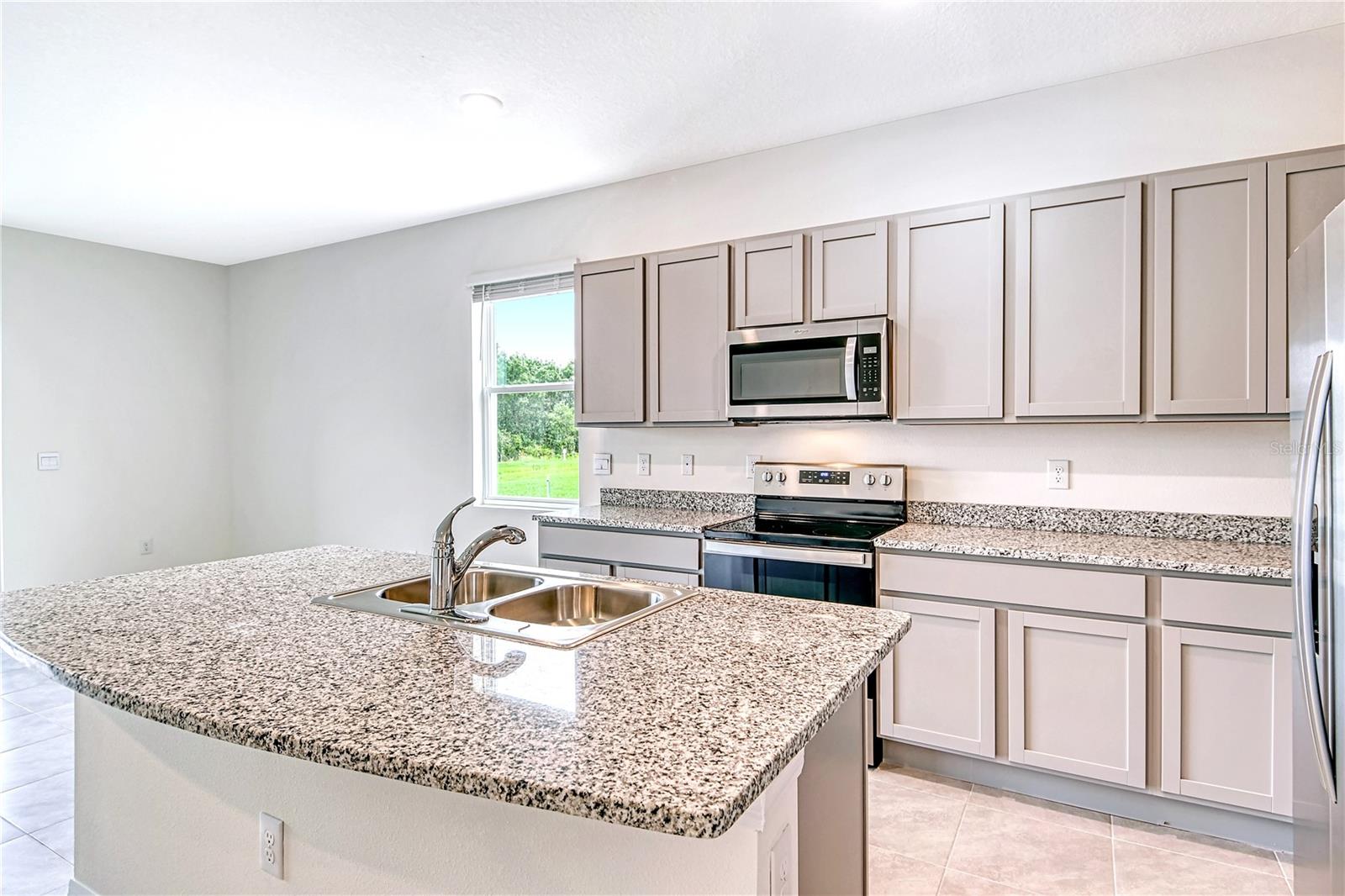 Image 11 of 44 For 11419 Planetree Place