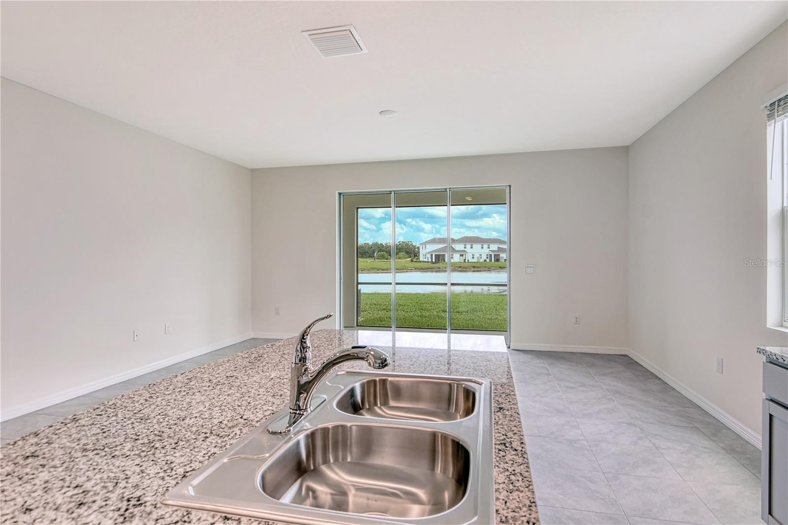 Image 12 of 44 For 11419 Planetree Place