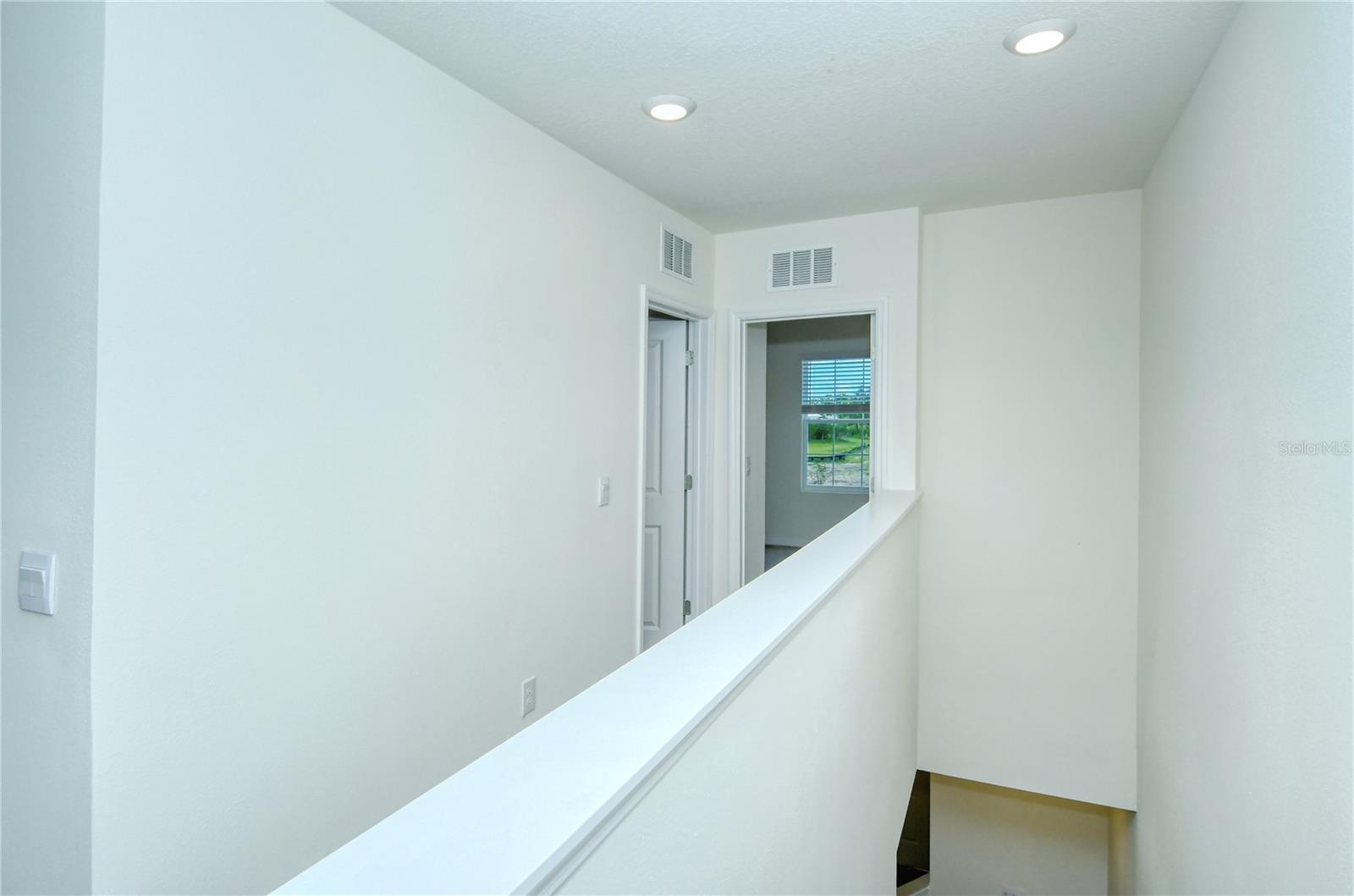 Image 26 of 44 For 11419 Planetree Place