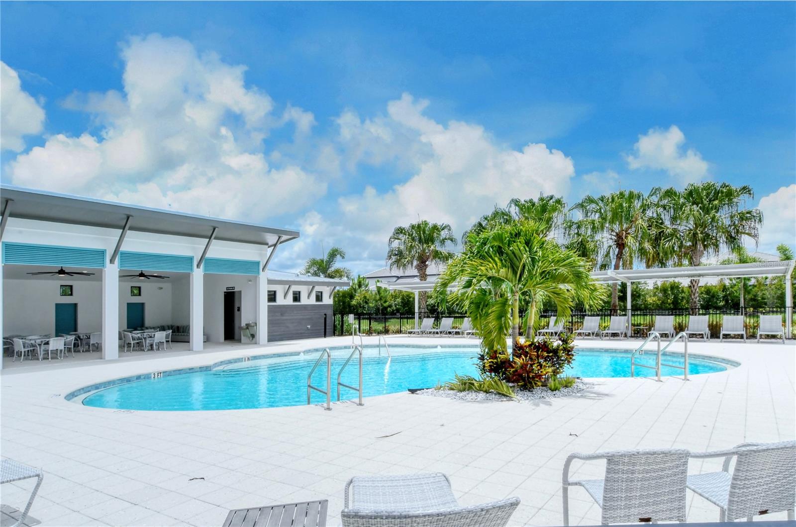 Image 36 of 44 For 11419 Planetree Place