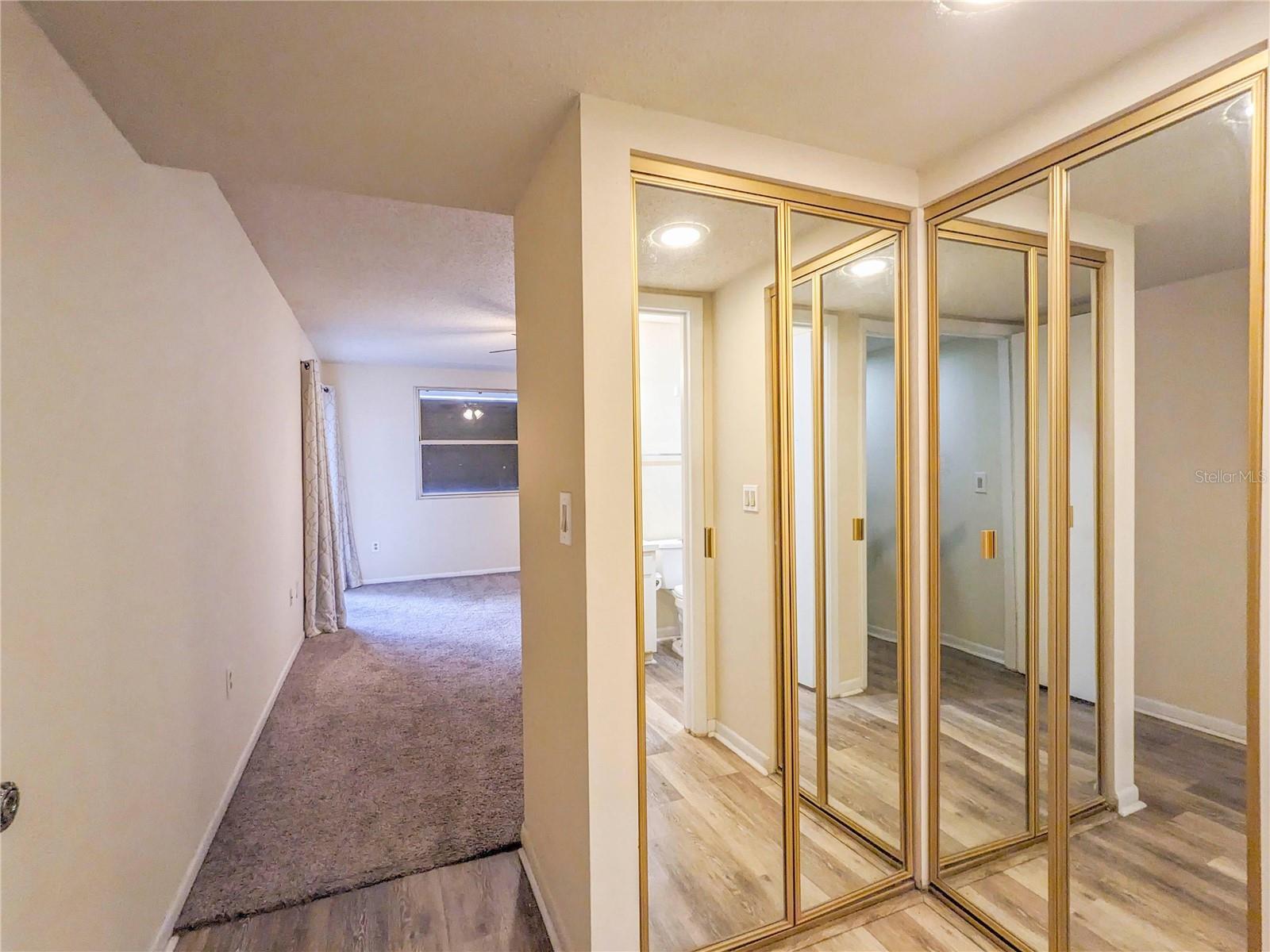 Image 5 of 13 For 5160 Marsh Field Lane 113