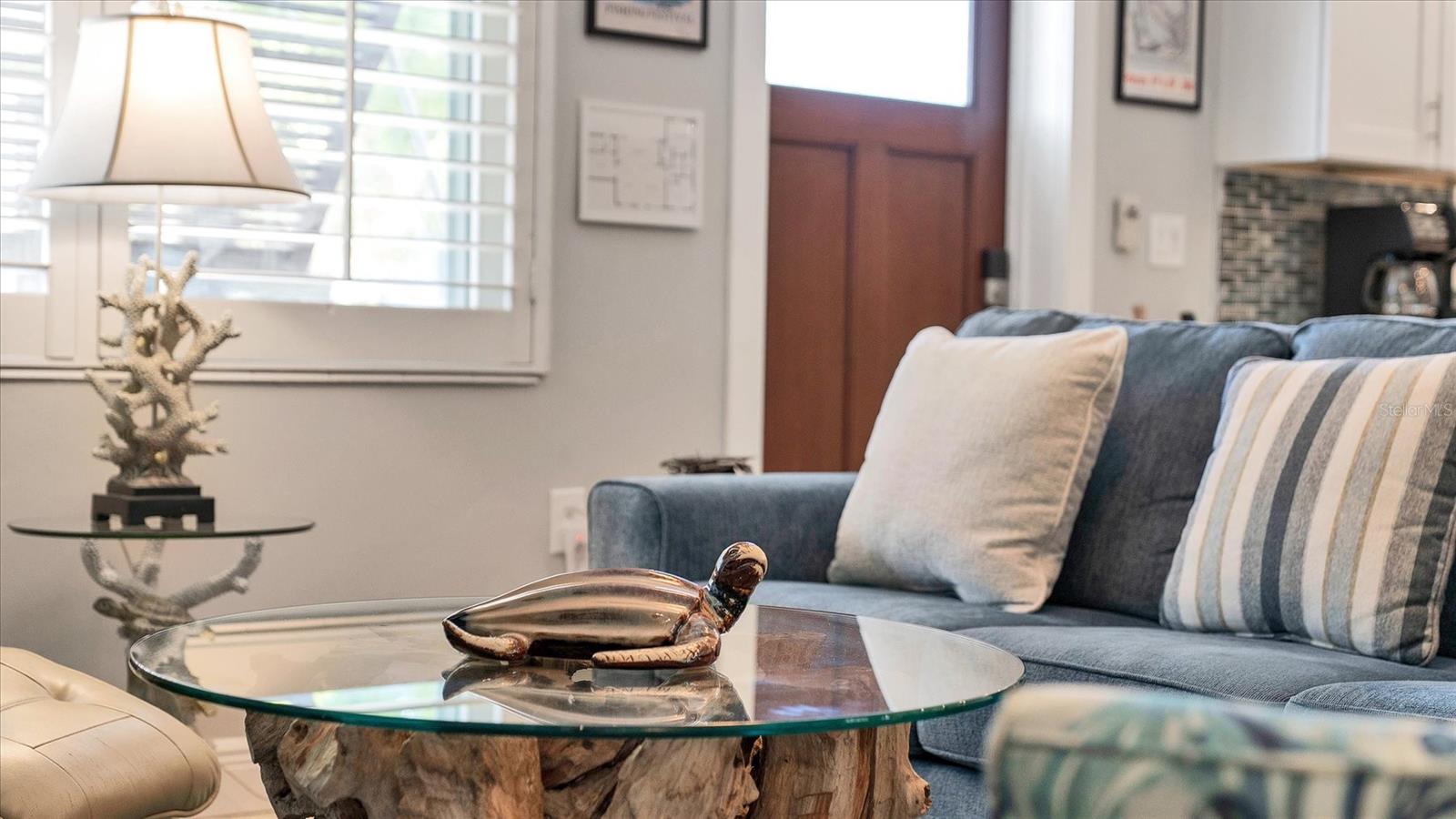 Image 10 of 74 For 154 Crescent Drive