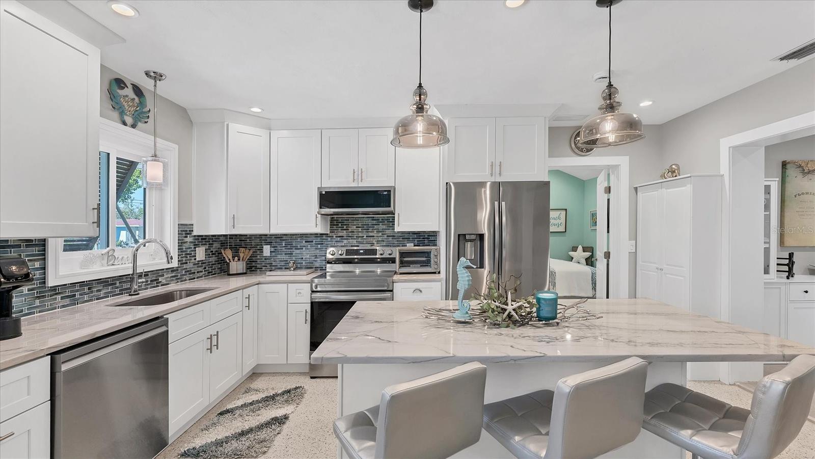 Image 30 of 74 For 154 Crescent Drive