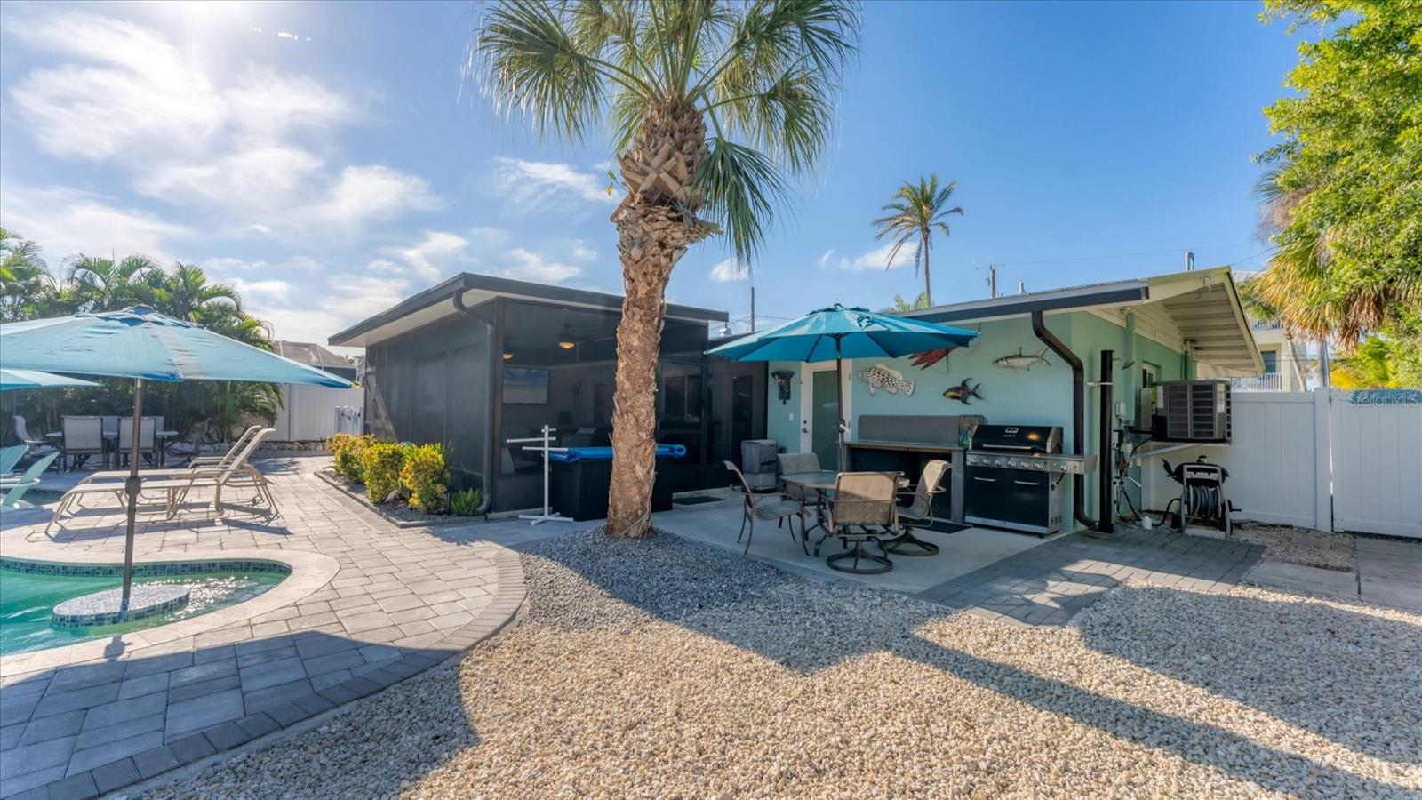 Image 55 of 74 For 154 Crescent Drive