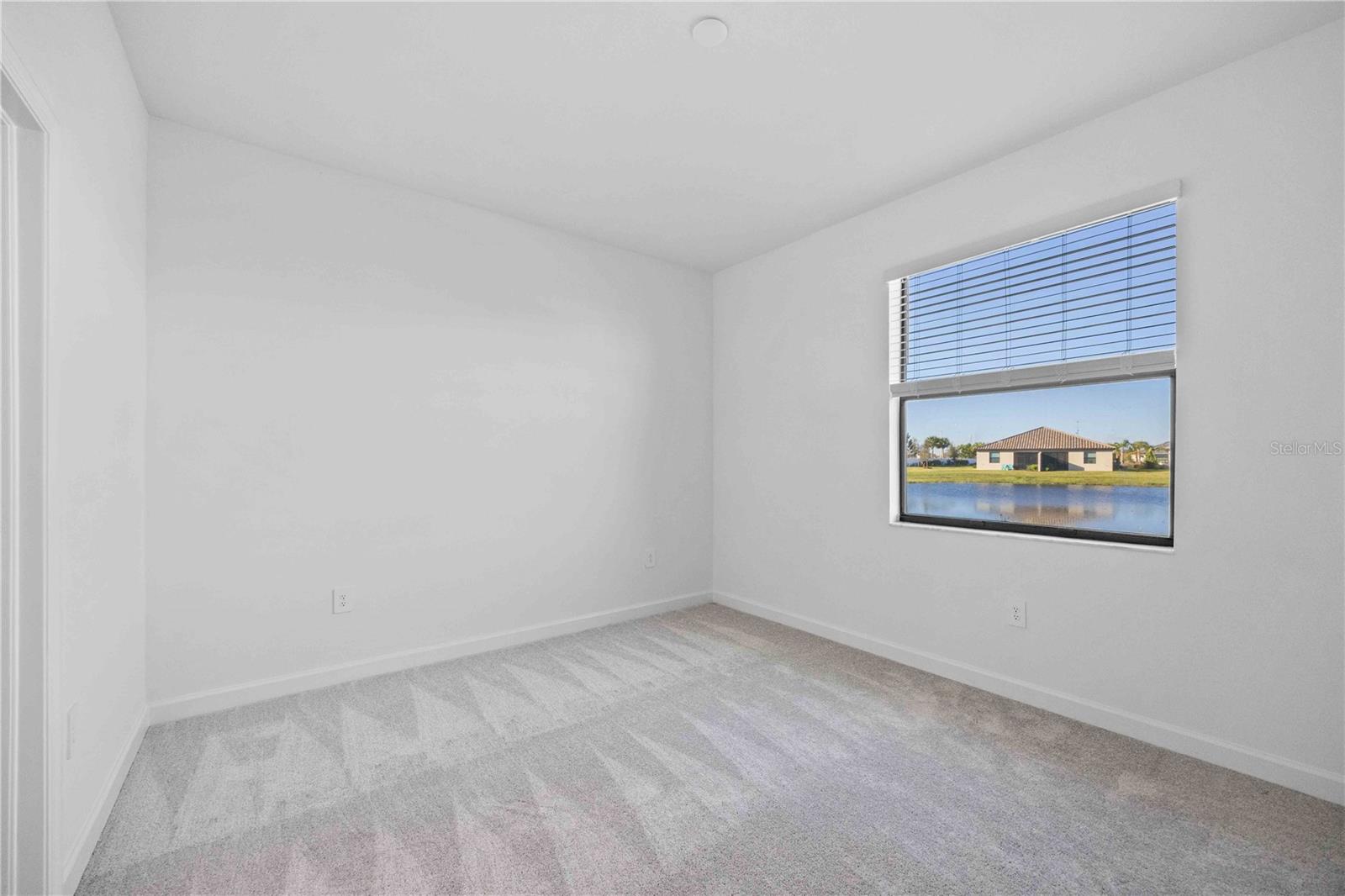 Image 25 of 44 For 5532 Sapphire Stone Cove