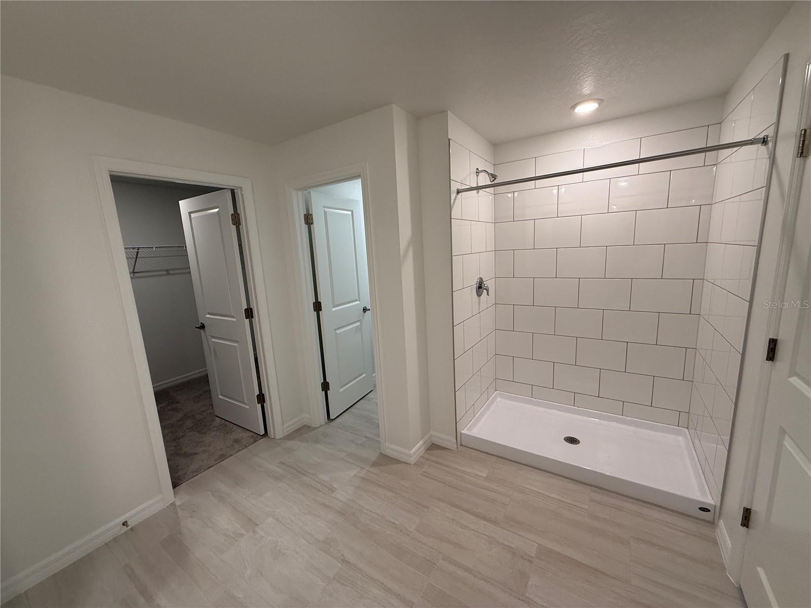 Image 11 of 41 For 12426 Radiant Crystal Rose Place