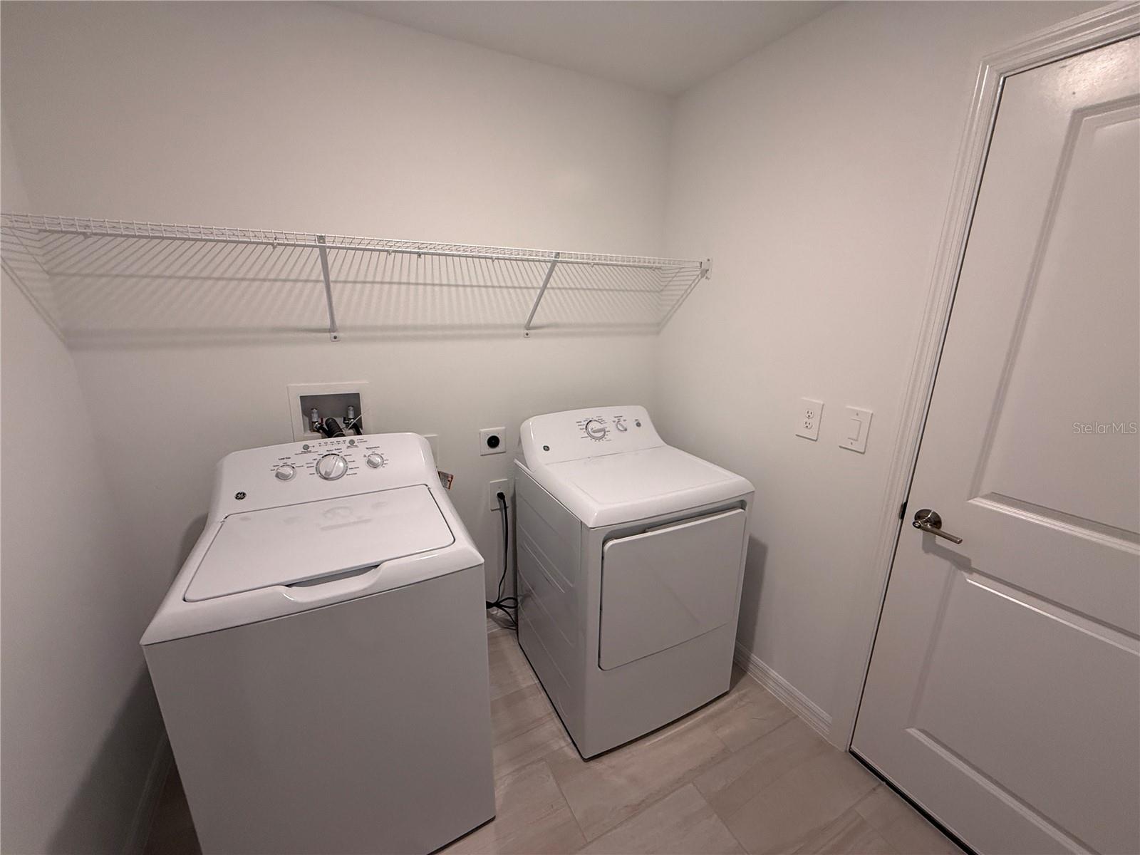 Image 22 of 41 For 12426 Radiant Crystal Rose Place