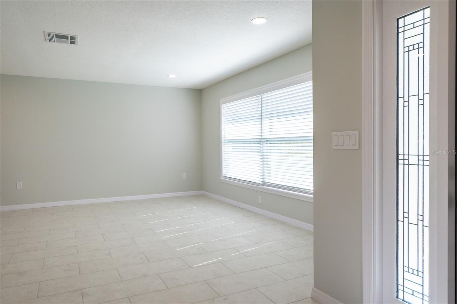 Image 11 of 36 For 5114 36th Avenue Drive W